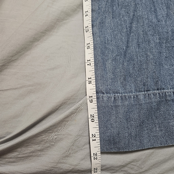 Anthropologie Pilcro Femme Boho Denim Jumpsuit Overalls Wide Leg Crop Sz 10 - Picture 11 of 13